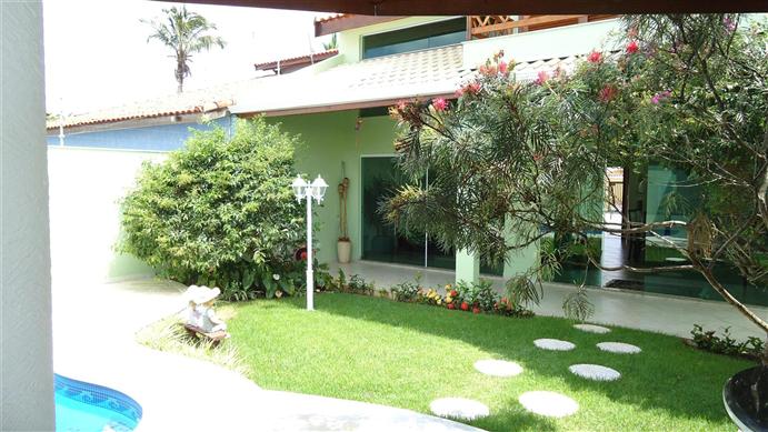 casa em Jd. Márcia